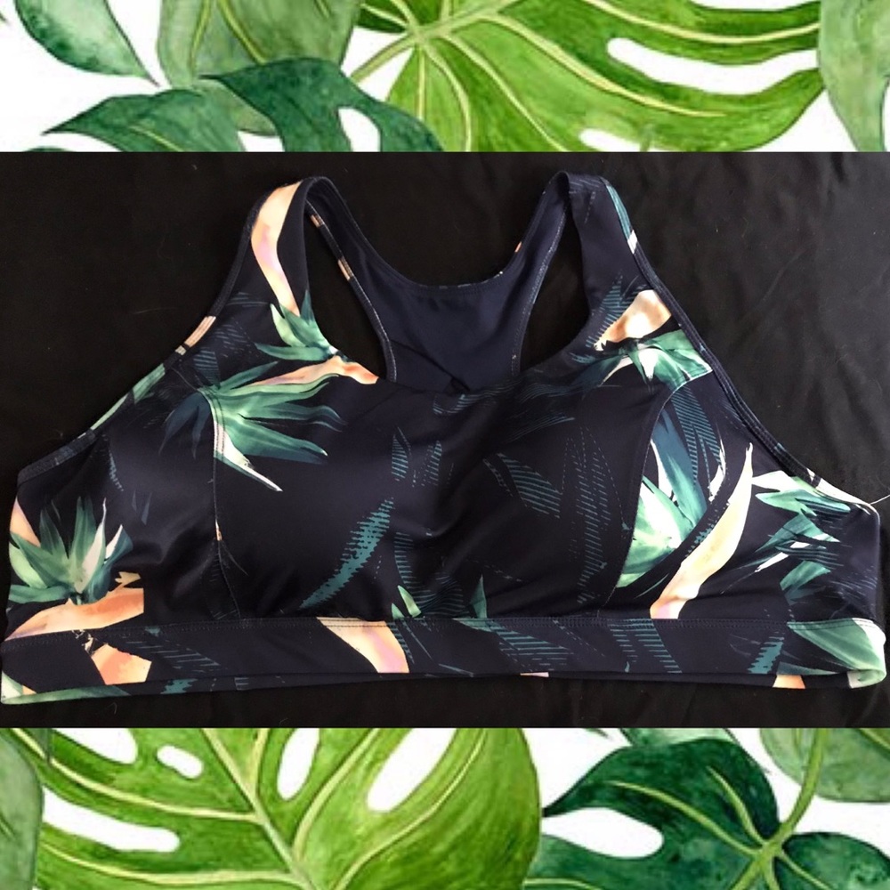 Women’s Sports Bra